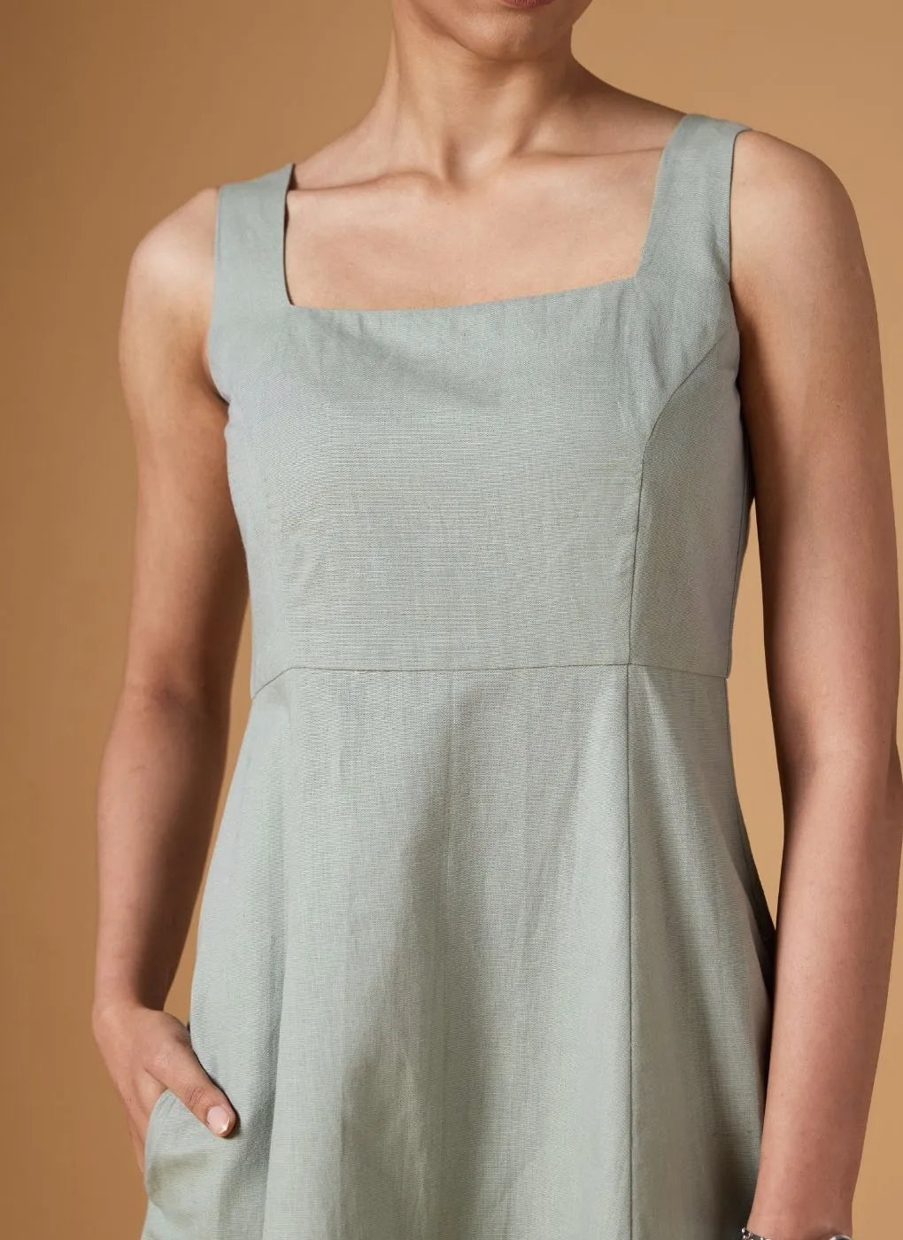 Linear Form Dress – Soft Sage
